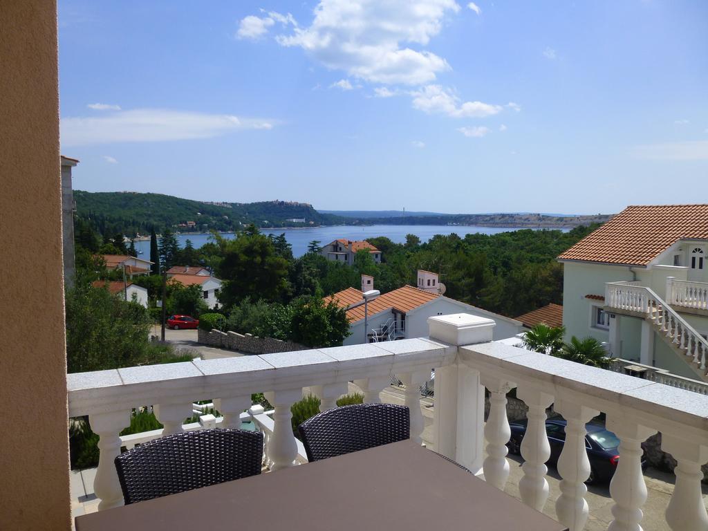 Apartments Villa Rosmarin Омишаль Экстерьер фото